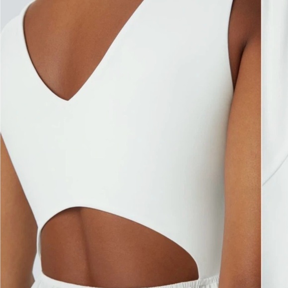 HALARA White High Low Dress - Picture 4 of 7